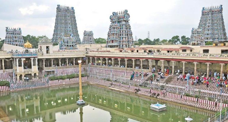 muthu tourism, trending destination in south india, Meenakshi Amman Temple